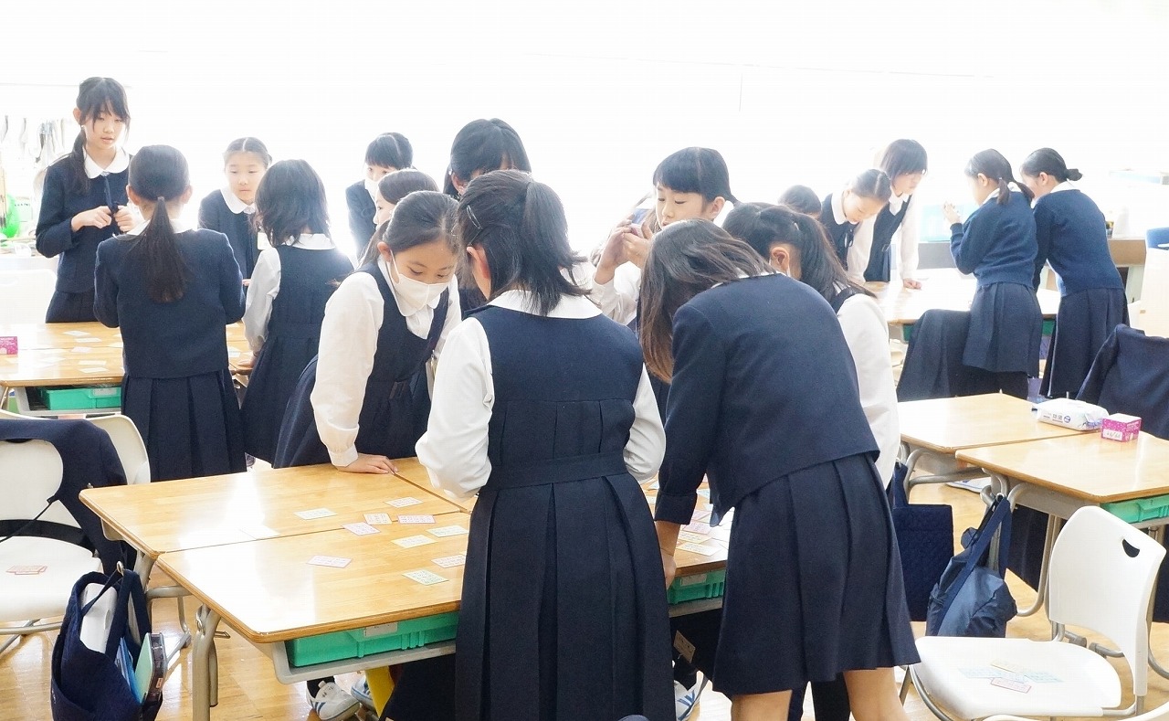 カルタ会 | 昭和女子大学附属昭和小学校