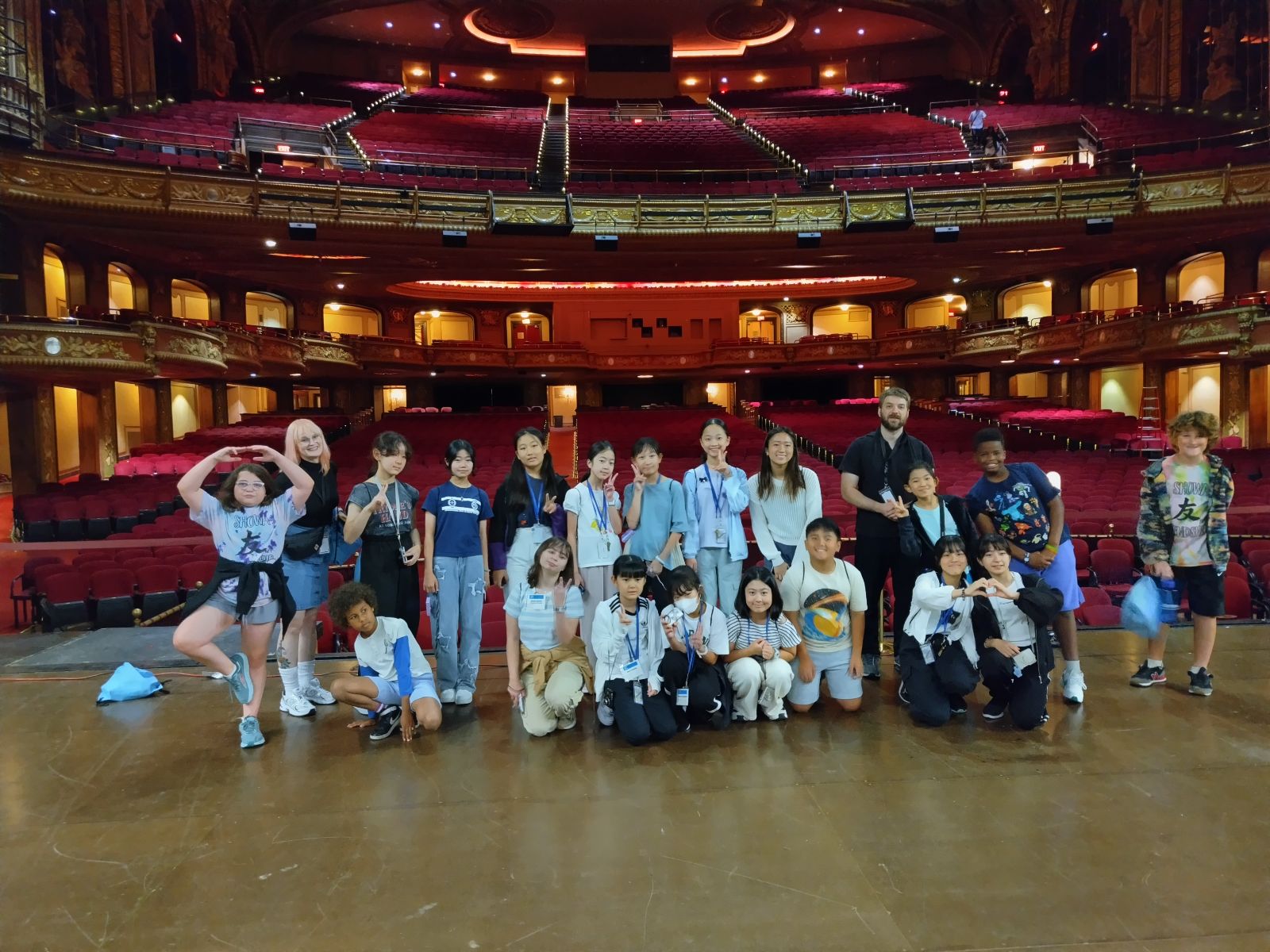 Wan boch theater & Shopping【ボストンフレンドシップツアー 5