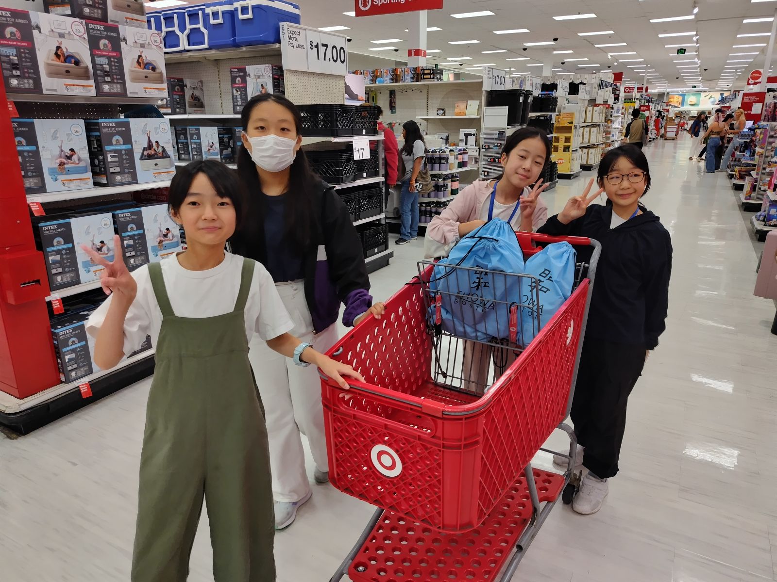 Wan boch theater & Shopping【ボストンフレンドシップツアー 5